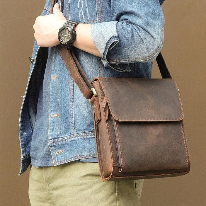 11 Best Leather Messenger Bags for Men - Horizon Leathers